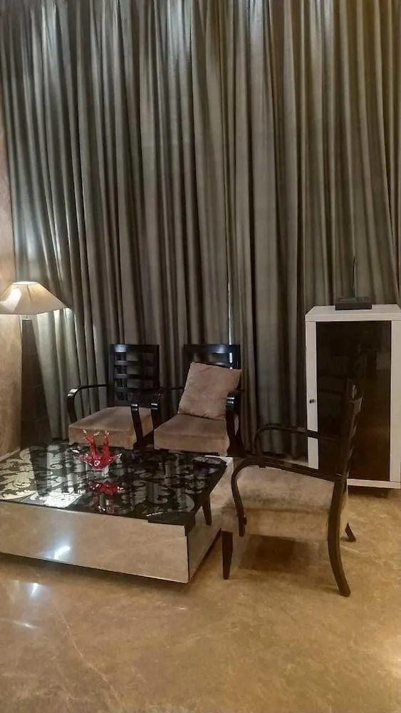 Hotel D Imperia, Új-Delhi