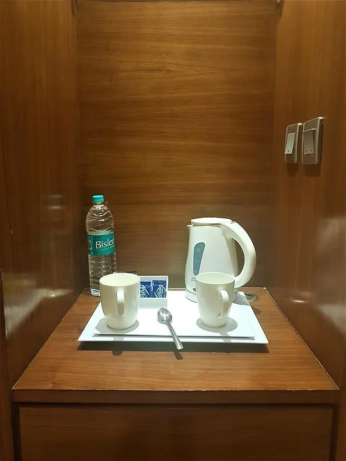 Hotel D Imperia, Új-Delhi 4*,