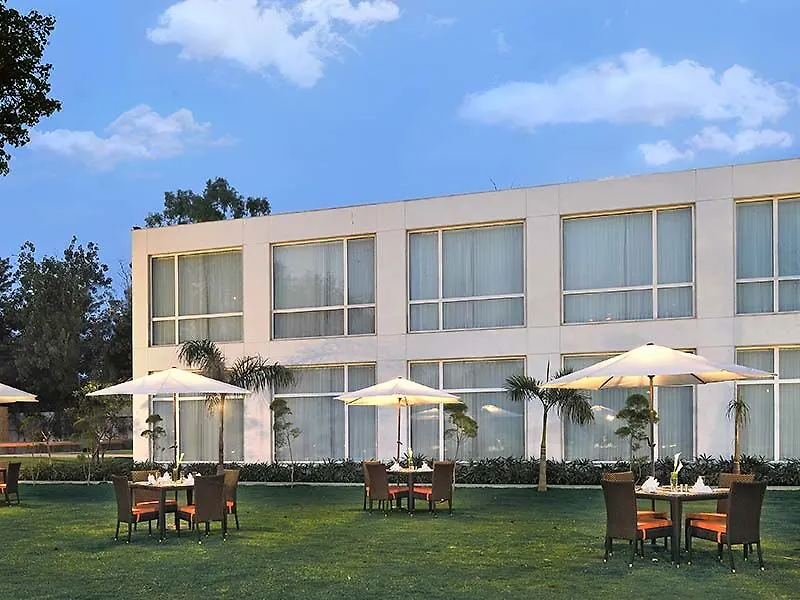 Hotel D Imperia, Új-Delhi